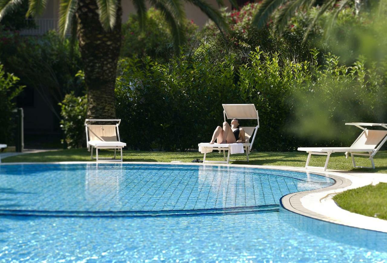Minerva Resort Hotel Paestum Exterior photo
