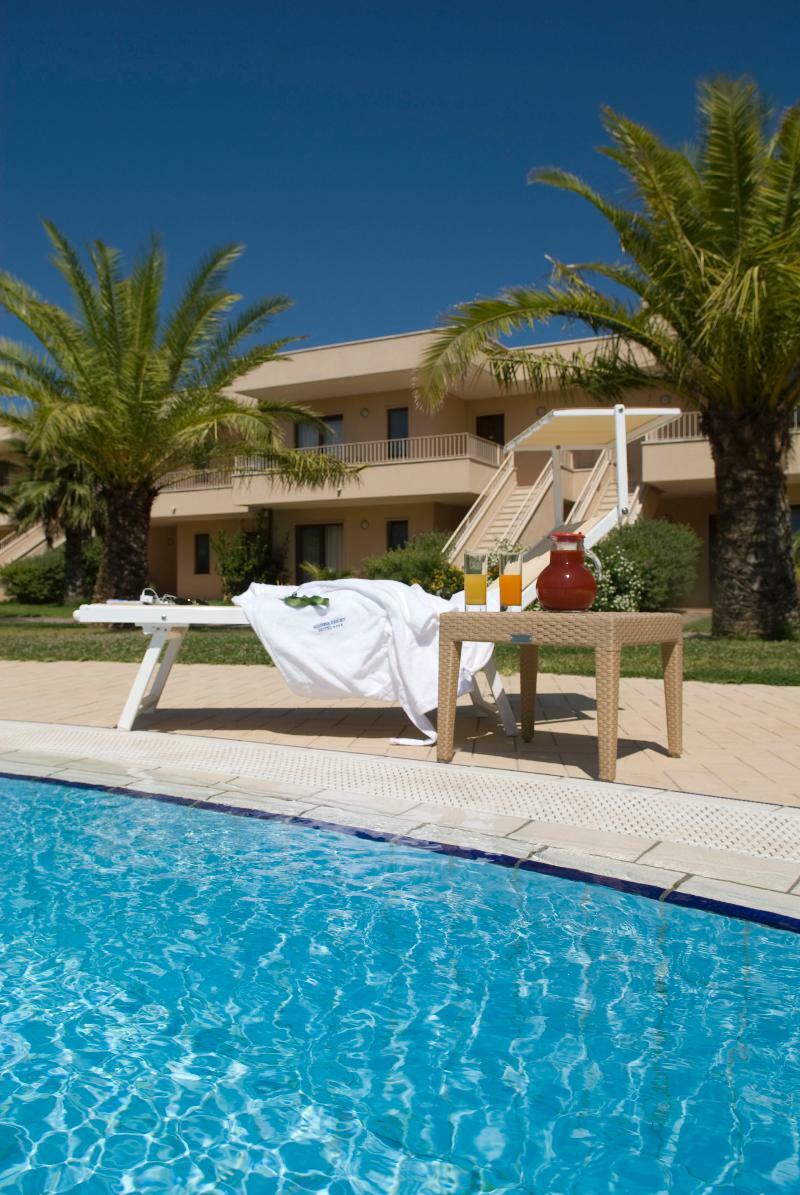 Minerva Resort Hotel Paestum Exterior photo